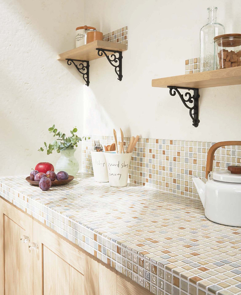 ベージュ・白・黄・緑系を組み合わせるとナチュラルな印象になります